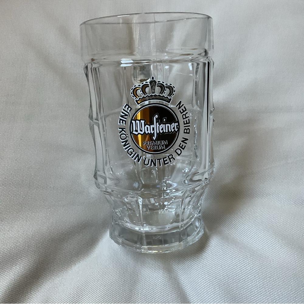 Warsteiner Beer Mug Premium Verum 0.5L Rare Barrel Look Glass Mug - Picture 1 of 5